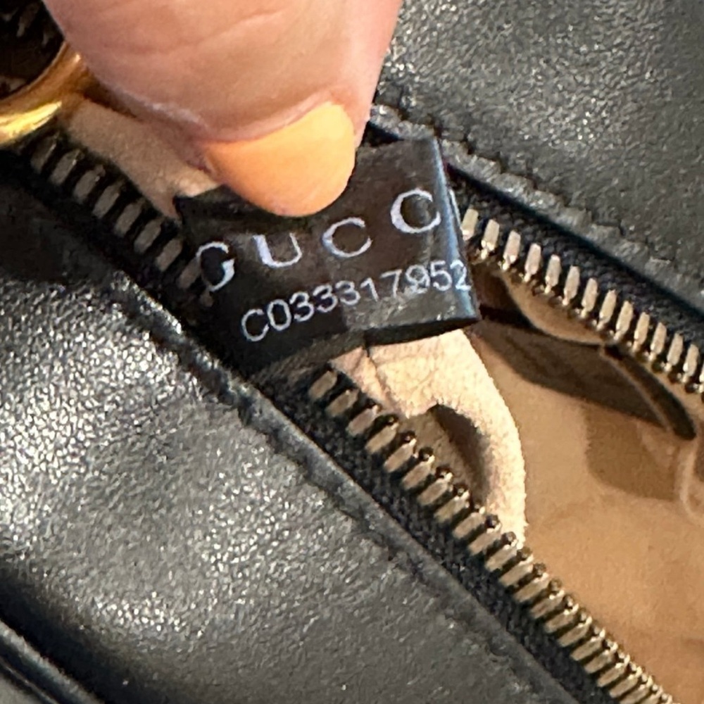 Gucci Black Leather Crossbody Bag - Picture 9 of 12